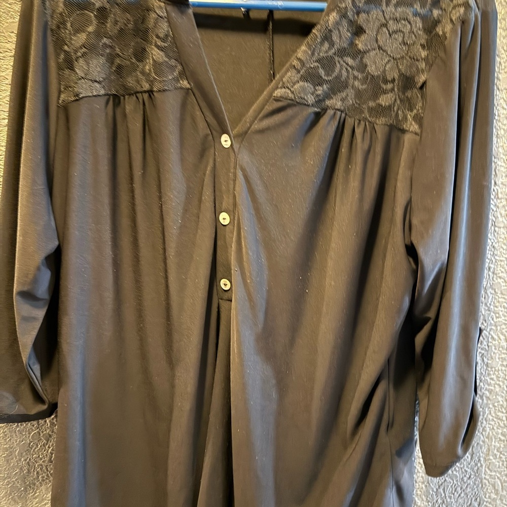 Elegant Black Lace Women's Blouse